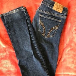 Hollister skinny jeans, like new
